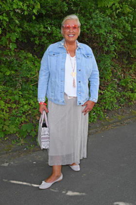 Martina Voss-Tecklenburg beim BILD-RENNTAG auf der Trabrennbahn in Gelsenkirchen am 01.05.2026