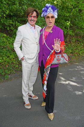 Jörg Draeger, Julian F. M. Stöckel beim BILD-RENNTAG auf der Trabrennbahn in Gelsenkirchen am 01.05.2026