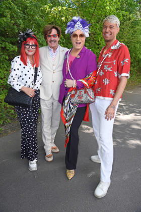 Jörg Draeger mit Ehefrau Petra Draeger, Julian F. M. Stöckel mit Freund Marcell Damaschke beim BILD-RENNTAG auf der Trabrennbahn in Gelsenkirchen am 01.05.2026