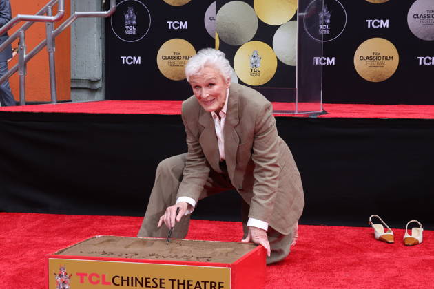 HOLLYWOOD, CALIFORNIA - MAY 01: Glenn Close attends the TCM Hand and Footprint Ceremony honoring Glenn Close at TCL Chinese Theatre on May 01, 2026 in Hollywood, California Credit: USA - ZUMAa123 20260501_zaa_a123_166 Copyright: xAdMediax