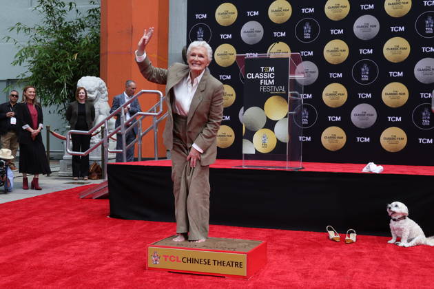HOLLYWOOD, CALIFORNIA - MAY 01: Glenn Close attends the TCM Hand and Footprint Ceremony honoring Glenn Close at TCL Chinese Theatre on May 01, 2026 in Hollywood, California Credit: USA - ZUMAa123 20260501_zaa_a123_162 Copyright: xAdMediax