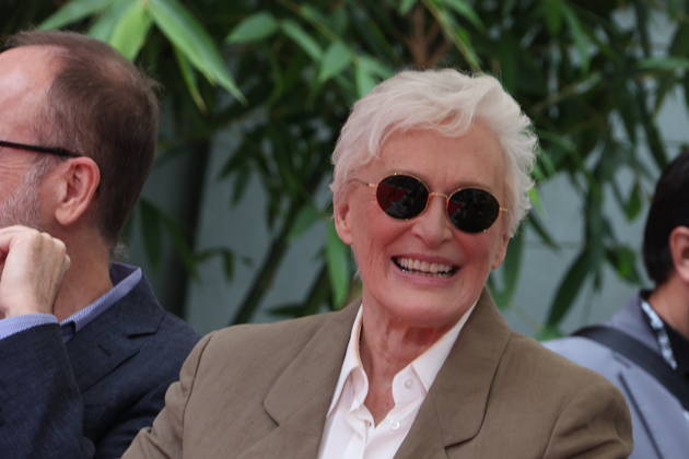 HOLLYWOOD, CALIFORNIA - MAY 01: Glenn Close attends the TCM Hand and Footprint Ceremony honoring Glenn Close at TCL Chinese Theatre on May 01, 2026 in Hollywood, California Credit: USA - ZUMAa123 20260501_zaa_a123_151 Copyright: xAdMediax