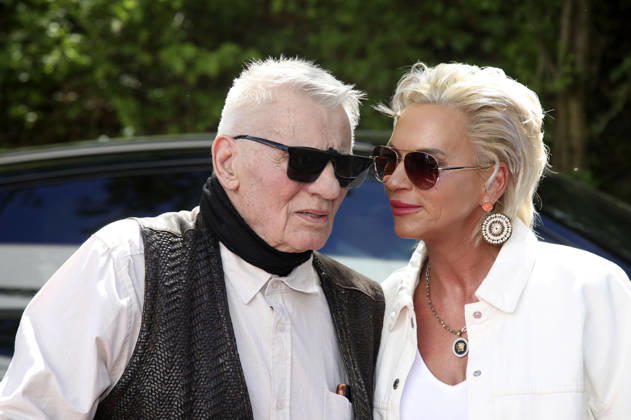 Heinz Hoenig mit Ehefrau Annika Kärsten-Hoenig beim Bild-Renntag 2026 auf der Trabrennbahn Gelsenkirchen. Gelsenkirchen, 01.05.2026