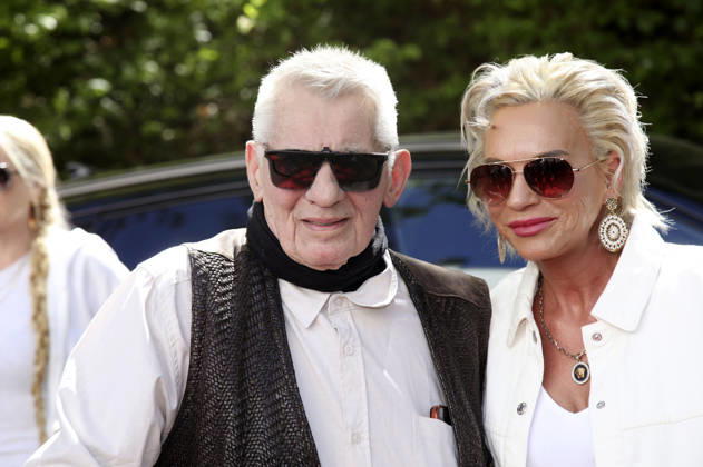 Heinz Hoenig mit Ehefrau Annika Kärsten-Hoenig beim Bild-Renntag 2026 auf der Trabrennbahn Gelsenkirchen. Gelsenkirchen, 01.05.2026