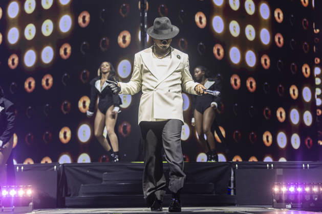 Ne-Yo performs at Co-Op Live Ne-Yo performs at Co-Op Live, Manchester, England, 1st May 2026, Credit:Mike Gray Avalon  Copyright: xMikexGrayx xAvalonx 1095770057