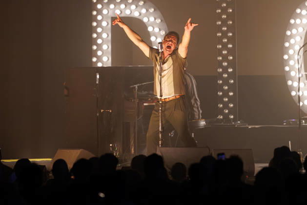 The Kickstarters, Dick Brave bei Veranstaltung EHC Happy Weekend 2026, Rock n Roll im Mai am 01.05.2026 in Königsbrunn, Pharmpur Eisarena. Bayern Deutschland
