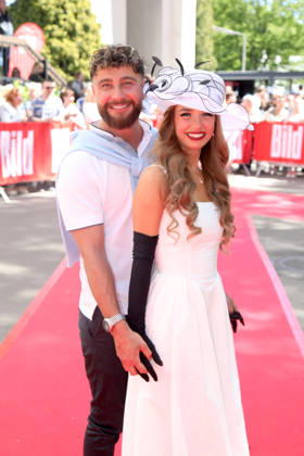 Bild-Renntag 2026 in Gelsenkirchen Umut Tekin mit Lena Goldstein beim Bild-Renntag 2026 in Gelsenkirchen NRW Deutschland Copyright: xMatthiasxGränzdörferx