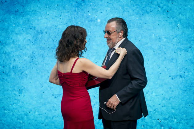 Presentation of the Grand Crosses of the Order of Dos de Mayo The President of the Community of Madrid, Isabel Díaz Ayuso, and the President of ONCE, Miguel Carballeda Pineiro, during the presentation of the Grand Crosses of the Order of Dos de Mayo, at the Puerta del Sol in Madrid, on May 2, 2026, in Madrid Spain The Governing Council of the Community of Madrid awards the Grand Cross of the Order of Dos de Mayo to 14 personalities, institutions and social entities in recognition of their professional careers, solidarity and example 02 MAY 2026 A Pé Espana Copyright: xA.xPÃ rezxMecax 7492485