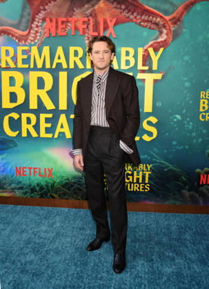Los Angeles Premiere Of Netflix s Remarkably Bright Creatures - Arrivals LOS ANGELES, CALIFORNIA - APRIL 30: Lewis Pullman attends the Los Angeles Premiere of Netflix s Remarkably Bright Creatures at the Netflix Tudum Theater on April 30, 2026 in Los Angeles, California., Credit:Jeffrey Mayer Avalon United States, CA, Los Angeles, Netflix Tudum Theater  Copyright: xJeffreyxMayerx xAvalonx 1095841803