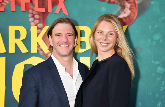 Los Angeles Premiere Of Netflix s Remarkably Bright Creatures - Arrivals LOS ANGELES, CALIFORNIA - APRIL 30: (L-R) Bryan Unkeless and Mandolin Beckner attend the Los Angeles Premiere of Netflix s Remarkably Bright Creatures at the Netflix Tudum Theater on April 30, 2026 in Los Angeles, California., Credit:Jeffrey Mayer Avalon United States, CA, Los Angeles, Netflix Tudum Theater  Copyright: xJeffreyxMayerx xAvalonx 1095842912