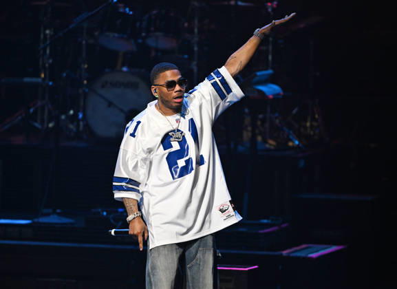 Nelly performs at Hard Rock Live held at the Seminole Hard Rock Hotel & Casino. Featuring: Nelly Where: Hollywood, Florida, United States When: 01 May 2026 Credit: Robert Bell INSTARimages EDITORIAL USE ONLY. NOT FOR USE BY NEWSPAPERS BASED IN THE UK. Copyright: xx instar55659462
