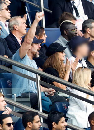 Penélope Cruz and her husband Javier Bardem with their children Leonardo, Luna and their friends in the stands at the Ligue 1 McDonald s soccer match between Paris Saint Germain PSG and FC Lorient at the Parc des Princes in Paris, France, on May 2, 2026 Bestimage Penélope Cruz and her husband Javier Bardem with their children Leonardo, Luna and their friends in the stands at the Ligue 1 McDonald s soccer match between Paris Saint Germain PSG and FC Lorient at the Parc des Princes in Paris, France, on May 2, 2026 Paris France  Copyright: xAGENCEx xBESTIMAGExAGENCEx xBESTIMAGEx