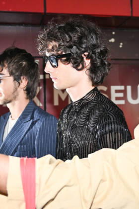 Sombr Arrivals and exits at Vogues Pre Met Gala Party at Madame Tussauds in Times Square, New York City, NY, USA, May 1, 2026 Gedeon Taieb Bestimage Celebs attending Vogues Pre Met Gala Party at Madame Tussauds in Times Square, New York New York Etats Unis  Copyright: xGedeonxTaiebx xBestimagexGedeonxTaiebx xBestimagex