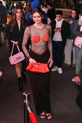 Nina Dobrev Arrivals and exits at Vogues Pre Met Gala Party at Madame Tussauds in Times Square, New York City, NY, USA, May 1, 2026 Gedeon Taieb Bestimage Celebs attending Vogues Pre Met Gala Party at Madame Tussauds in Times Square, New York New York Etats Unis  Copyright: xGedeonxTaiebx xBestimagexGedeonxTaiebx xBestimagex