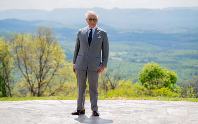 May 2, 2026, Front Royal, Va, United States: King Charles III of the United Kingdom, remarks at an overlook during a visit to the Shenandoah National Park Dickey Ridge section, April 30, 2026 in Front Royal, Virginia. The King is visiting in celebration of the 250th anniversary of American independence. Front Royal United States - ZUMAp138 20260502_zaa_p138_044 Copyright: xShenandoahnps NationalxParkx