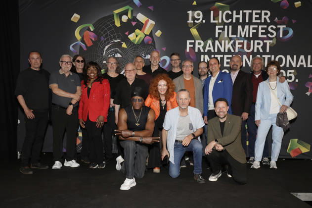 Precious Wilson, Oliver Schwehm und Ingrid Milli Segieth mit Protagonisten und Team bei der Premiere des ARD-Dokumentarfilms Boney M.: Disco. Macht. Legende. auf dem 19. Lichter Filmfest Frankfurt International 2026 im Kino Massif E. Frankfurt am Main, 02.05.2026