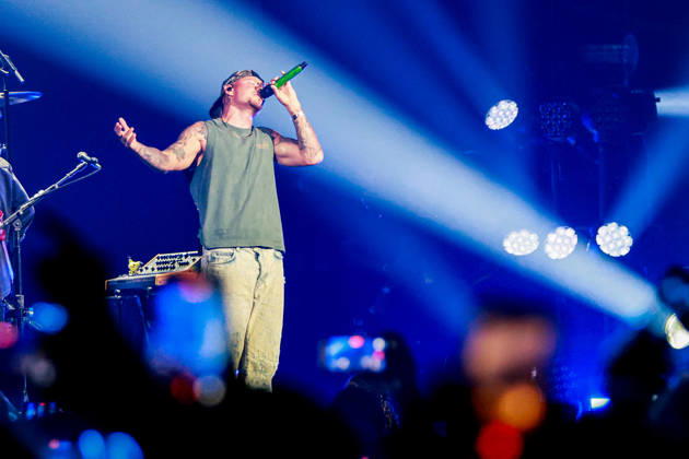 2026 iHeartCountry Festival - Show Kane Brown performs onstage during the 2026 iHeartCountry Festival presented by Capital One at Moody Center on May 02, 2026 in Austin, Texas. Austin Moody Center Texas United States of America Copyright: xOzziexBloom imageSPACEx