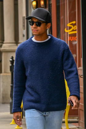 American actor and singer Jaafar Jackson nephew of Michael Jackson walks around the Upper East Side neighborhood in New York City, NY, USA, on May 3, 2026 Gedeon Taieb Bestimage American actor and singer Jaafar Jackson Michael Jacksons nephew walks around the Upper East Side neighborhood in New York City, NY, USA, on May 3, 2026 New York Etats Unis  Copyright: xGedeonxTaiebx xBestimagexGedeonxTaiebx xBestimagex