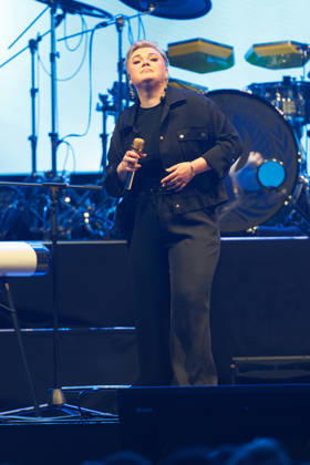 .Ela, Alphaville bei Veranstaltung EHC Happy Weekend 2026, 3.EHC-Star-Night am 03.05.2026 in Königsbrunn, Pharmpur Eisarena. Bayern Deutschland