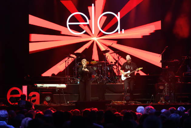 .Ela, Alphaville bei Veranstaltung EHC Happy Weekend 2026, 3.EHC-Star-Night am 03.05.2026 in Königsbrunn, Pharmpur Eisarena. Bayern Deutschland