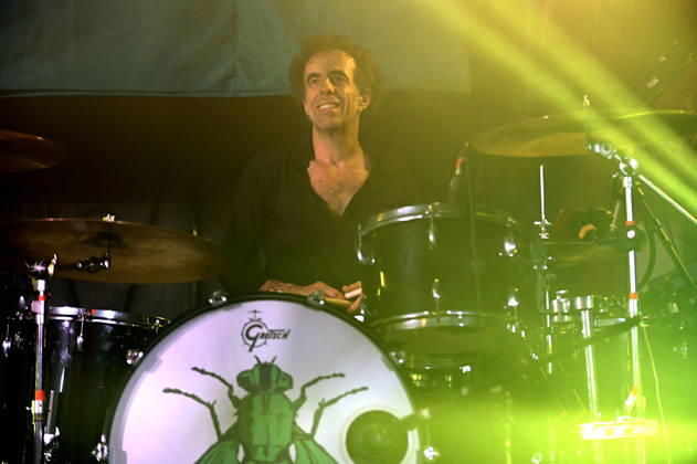 Matthieu Rabate von Les NÃ gresses Vertes live bei einem Konzert ihrer Zobi Tour in der Fabrik. Hamburg, 03.05.2026