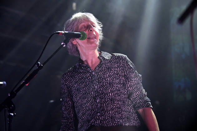 Iza Mellino von Les NÃ gresses Vertes live bei einem Konzert ihrer Zobi Tour in der Fabrik. Hamburg, 03.05.2026