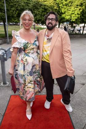 ABB HASEPREMIERE- Caterina Pogorzelski und Steven Peisner zu Gast bei der Pemiere von Es ist nur eine Phase Hase in der Komoedie am Kurfuerstendamm im Ernst-Reuter-Saal a, 03.05.2026 in Berlin Berlin Deutschland