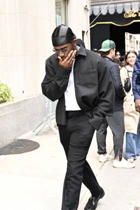 Damson Idris in New York on 3 May 2026 Gedeon Taieb Bestimage Damson Idris in New York on 3 May 2026 New York Etats Unis  Copyright: xGedeonxTaiebx xBestimagexGedeonxTaiebx xBestimagex
