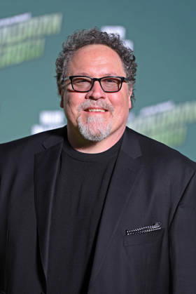 Jon Favreau beim Fan Event von STAR WARS: THE MANDALORIAN AND GROGU am Uber Platz in Berlin am 04.05.2026