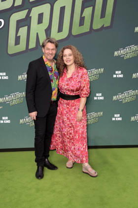 Thure Riefenstein und Patricia Lueger beim Star Wars: The Mandalorian and Grogu Photocall im Rahmen der Film Premiere & Fan Event am Uber Platz in der Uber Eats Music Hall am 4.05.2026 in Berlin Thure Riefenstein and Patricia Lueger at the Star Wars: The Mandalorian and Grogu photocall during the film premiere & fan event at Uber Platz in the Uber Eats Music Hall on May 4, 2026 in Berlin Star Wars: The Mandalorian and Grogu Filmpremiere & Fan Event in Berlin