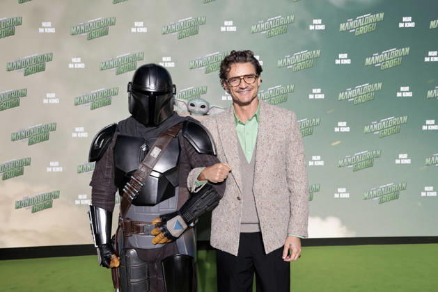 Pedro Pascal beim Star Wars: The Mandalorian and Grogu Photocall im Rahmen der Film Premiere & Fan Event am Uber Platz in der Uber Eats Music Hall am 4.05.2026 in Berlin Pedro Pascal at the Star Wars: The Mandalorian and Grogu photocall during the film premiere & fan event at Uber Platz in the Uber Eats Music Hall on May 4, 2026 in Berlin Star Wars: The Mandalorian and Grogu Filmpremiere & Fan Event in Berlin