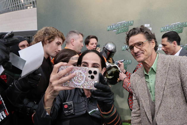 Pedro Pascal beim Star Wars: The Mandalorian and Grogu Photocall im Rahmen der Film Premiere & Fan Event am Uber Platz in der Uber Eats Music Hall am 4.05.2026 in Berlin Pedro Pascal at the Star Wars: The Mandalorian and Grogu photocall during the film premiere & fan event at Uber Platz in the Uber Eats Music Hall on May 4, 2026 in Berlin Star Wars: The Mandalorian and Grogu Filmpremiere & Fan Event in Berlin