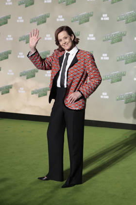 Sigourney Weaver at the Star Wars: The Mandalorian and Grogu photocall during the film premiere & fan event at Uber Platz in the Uber Eats Music Hall on May 4, 2026 in Berlin Star Wars: The Mandalorian and Grogu Filmpremiere & Fan Event in Berlin