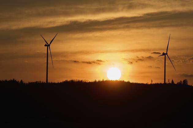 Sonnenuntergang im Naturpark Schwäbisch-Fränkischer Wald, Windkraftanlage, Mainhardter Wald, Windkraft, Windkraftanlage, Windrad, Erneuerbare Energien, Energiewende, Energie, Schwäbisch Hall, Hohenlohe, Deutschland Sunset in the Swabian-Franconian Forest nature park Park, wind turbine, Mainhardt Forest, wind power, wind turbine, renewable energy, energy transition, energy, Schwäbisch Hall, Hohenlohe, Germany Copyright: imageBROKER ScholzxAndreas ibxsca17149503.jpg