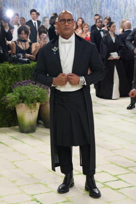 Actor and professional wrestler Dwayne Johnson poses on the white carpet at the Met Gala in New York, United States, 04 May 2026. The White Carpet at the 2026 Met Gala !ACHTUNG: NUR REDAKTIONELLE NUTZUNG!  Copyright: xOctavioxGuzmánx AME9404 20260505-55020181697_1