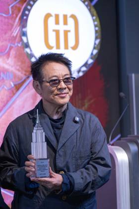 Jet Li visits the Empire State Building Jet Li, actor, martial artist and philanthropist, accompanied by his daughters, visits the Empire State Building to promote the launch of his book Beyond Life and Death: The Way of True Freedom , a collection of memories and reflections on spirituality and freedom. May,04,2026 new york new york united of america Copyright: xVanessaxCarvalhox