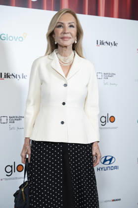Lifestyle Awards 2026 Carmen Lomana attends the Lifestyle Awards 2026 at Albéniz theatre on May 04, 2026 in Madrid, Spain. Madrid Spain Copyright: xAtilanoxGarciax xSOPAxImagesx photos17614