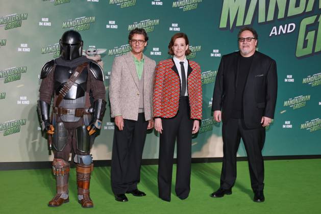 04.05.2026, Pedro Pascal, Sigourney Weaver und Jon Favreau zum Screening von Star Wars Mandalorian and Grogu , Uber Platz, Berlin, Berlin Berlin