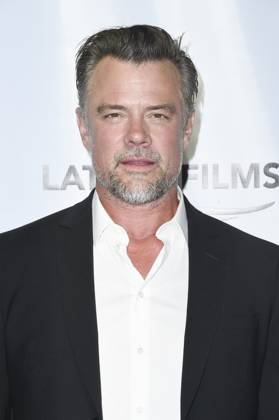 Josh Duhamel at arrivals for NEGLECTED Premiere, TCL Chinese Theatre, Los Angeles, CA, May 04, 2026. Photo By: Elizabeth Goodenough Everett Collection NEGLECTED Premiere PUBLICATIONXNOTxINxCANxCHNxFRAxITAxJPNxNORxPOLxRUSxESPxUKxUSA