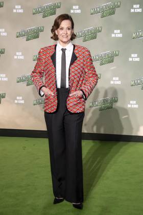ABB STARSWARS- Sigourney Weaver auf dem gruenen Teppich bei dem Fan Event von Stars Wars The Mandalorian and Grogu in UCI Luxe East Side Gallery am 04.05.2026 in Berlin Berlin Deutschland