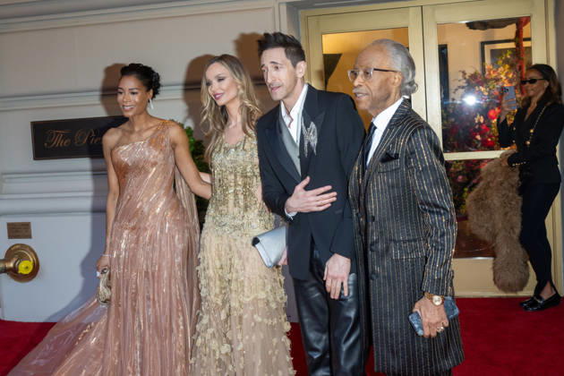 The Pierre Hotel: 2026 Met Gala Departures, New York, USA - 04 May 2026 (L-R) Aisha McShaw, Georgina Chapman, Adrien Brody and Rev. Al Sharpton depart the Pierre Hotel for 2026 Met Gala on May 04, 2026 in New York City. New York United States Copyright: xRonxAdarx xSOPAxImagesx _radar_pierre_20260504_01083
