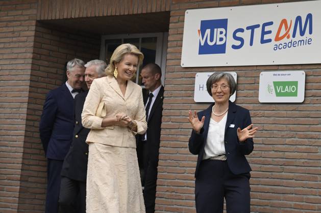 King Philippe And Queen Mathilde Visit The Province of Flemish Brabant VLAAMS-BRABANT, BELGIUM - MAY 05: King Philippe of Belgium and Queen Mathilde of Belgium pictured visiting VUB STEAM Academie in Pajottegem during a trip to the province of Flemish Brabant on May 05, 2026 in Vlaams-Brabant, Belgium, 05 05 2026 Vlaams-Brabant Belgium  Copyright: xPhilipxReynaersx