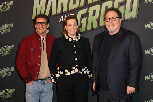 The Mandalorian and Grogu eÌveÌnement speÌcial fans au Grand Rex Ã Paris Pedro Pascal, Sigourney Weaver et Jon Favreau The Mandalorian and Grogu eÌveÌnement speÌcial fans au Grand Rex Ã Paris, le 5 mai 2026. Pedro Pascal, Sigourney Weaver and Jon Favreau at the The Mandalorian and Grogu fans special events at the Grand Rex theatre in Paris on may 5th 2026.  Copyright: xFabricexChasseryx
