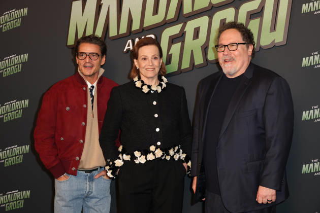 The Mandalorian and Grogu eÌveÌnement speÌcial fans au Grand Rex Ã Paris Pedro Pascal, Sigourney Weaver et Jon Favreau The Mandalorian and Grogu eÌveÌnement speÌcial fans au Grand Rex Ã Paris, le 5 mai 2026. Pedro Pascal, Sigourney Weaver and Jon Favreau at the The Mandalorian and Grogu fans special events at the Grand Rex theatre in Paris on may 5th 2026.  Copyright: xFabricexChasseryx