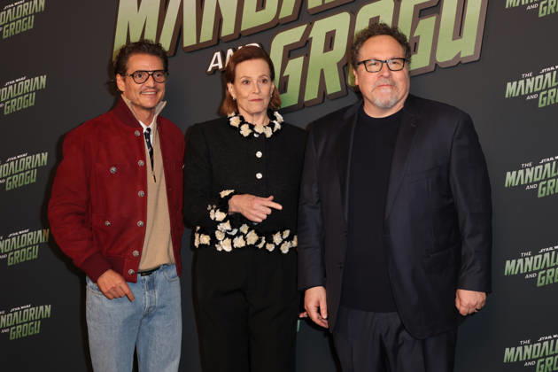 The Mandalorian and Grogu eÌveÌnement speÌcial fans au Grand Rex Ã Paris Pedro Pascal, Sigourney Weaver et Jon Favreau The Mandalorian and Grogu eÌveÌnement speÌcial fans au Grand Rex Ã Paris, le 5 mai 2026. Pedro Pascal, Sigourney Weaver and Jon Favreau at the The Mandalorian and Grogu fans special events at the Grand Rex theatre in Paris on may 5th 2026.  Copyright: xFabricexChasseryx