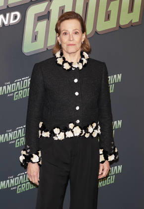 Sigourney Weaver Avant première du film The Mandalorian and Grogu au Grand Rex à Paris le 5 mai 2026 Coadic Guirec Bestimage Premiere of the movie The Mandalorian and Grogu at the Grand Rex in Paris on May 5, 2026 Paris France  Copyright: xCOADICxGUIRECx xBESTIMAGExCOADICxGUIRECx xBESTIMAGEx