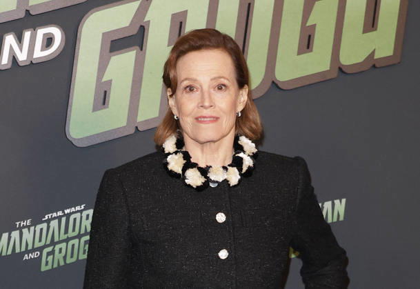 Sigourney Weaver Avant première du film The Mandalorian and Grogu au Grand Rex à Paris le 5 mai 2026 Coadic Guirec Bestimage Premiere of the movie The Mandalorian and Grogu at the Grand Rex in Paris on May 5, 2026 Paris France  Copyright: xCOADICxGUIRECx xBESTIMAGExCOADICxGUIRECx xBESTIMAGEx