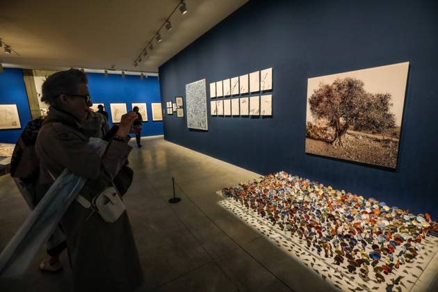 May 5, 2026, Venice, Rome, Italy: May 5, 2026, Venice. 61st International Art Exhibition of the Venice Biennale, titled In Minor Keys and curated by Koyo Kouoh. Biennale Gardens. Central Pavilion. Work by Vera Tamari. Venice Italy  - ZUMAa289 20260505_zia_a289_425 Copyright: xMircoxToniolox xAgfx