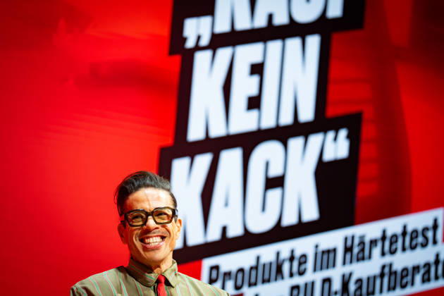 Jorge Gonzalez, Moderator, Choreograf und Model, auf der BILD-Stage;OMR26 Festival in Hamburg, Hamburg Hamburg Deutschland Messe