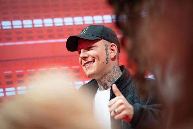 MontanaBlack, bürgerlich Marcel Thomas Andreas Eris, Influencer und Streamer, auf der BILD-Stage;OMR26 Festival in Hamburg, Hamburg Hamburg Deutschland Messe